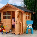 Деревянный детский домик